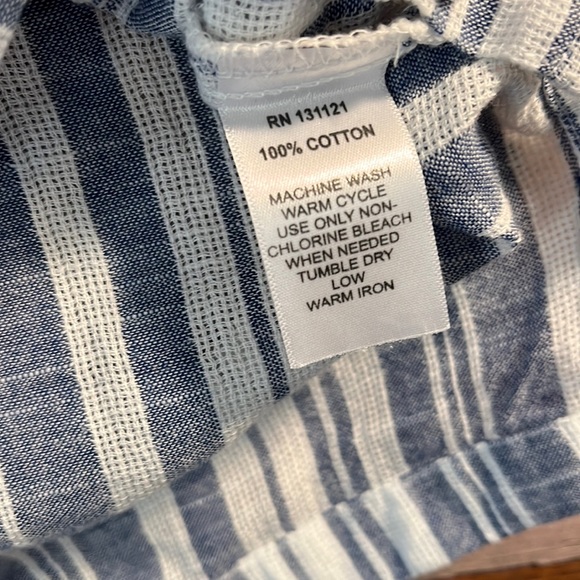 Women’s top - Picture 3 of 3